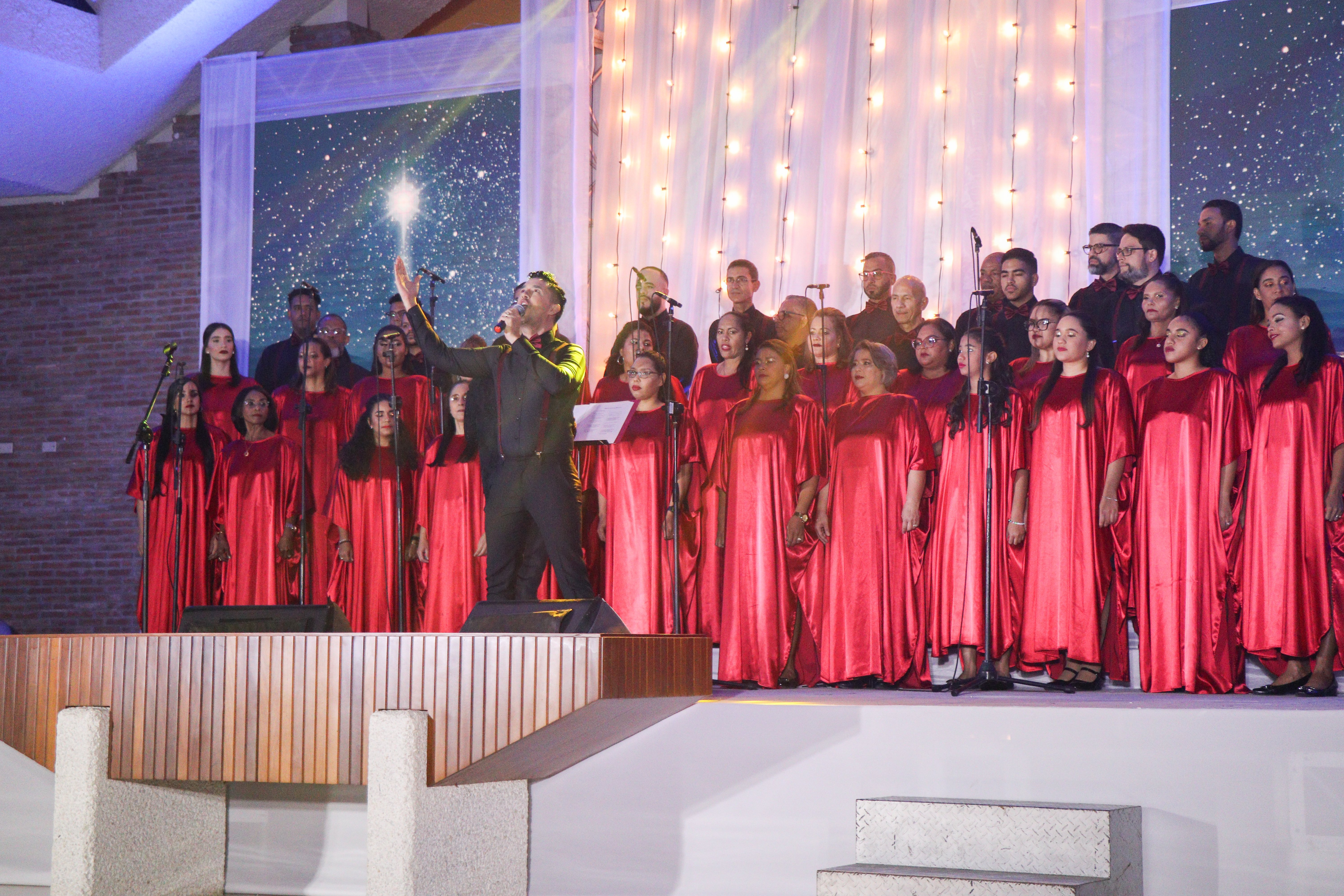 06-12-22MaríaCaminohaciaelNiño-13 re.jpg