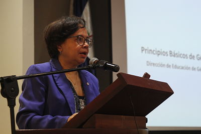 Dra. Alina Bello.jpg