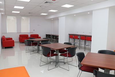 Inauguración sala de estudiantes y lactancia (53)_opt.jpg