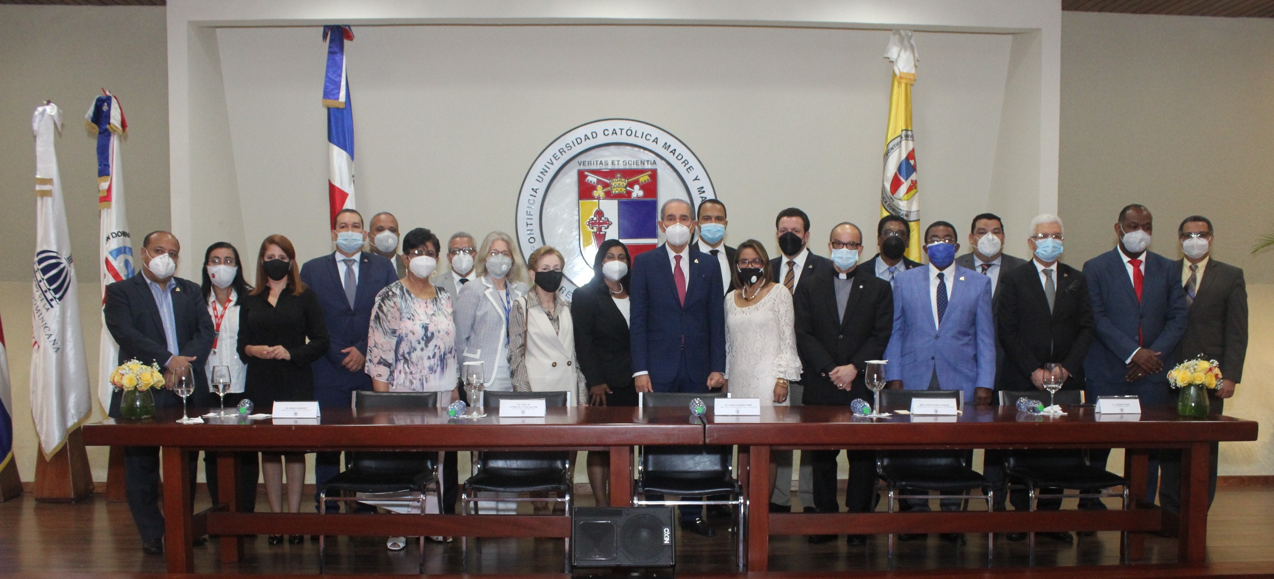 PUCMM sede lanzamiento portal web científico MESCYT 2.jpg