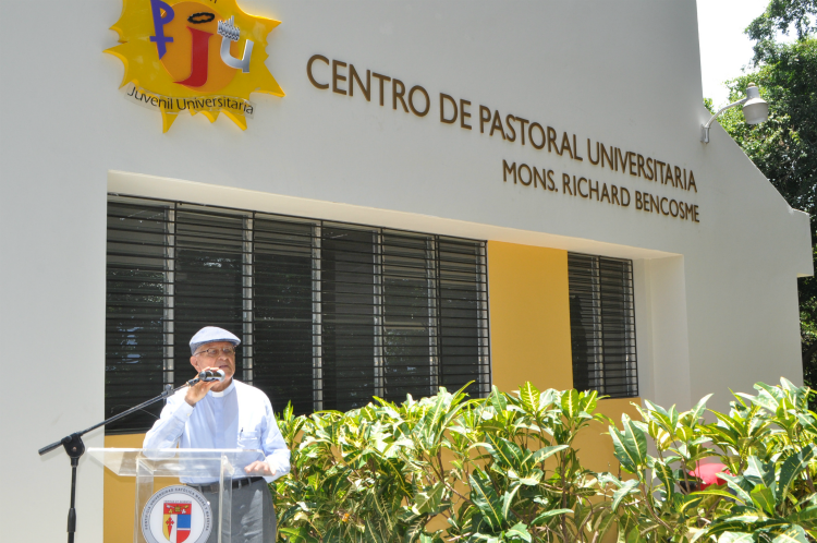 Padre Richard.png