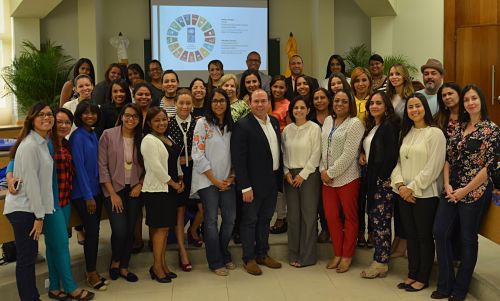 Periodistas y educadores participantes del diplomado Comunicar para Educar_opt.jpg