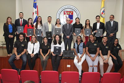 reconocimiento estudiantes CSD.jpg